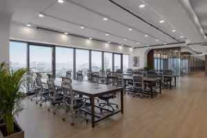 4 Person Coworking Desk
