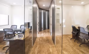 1 Person Coworking Desk