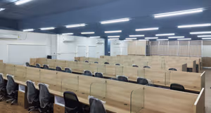 6 Person Coworking Desk