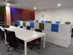 4 Person Coworking Desk