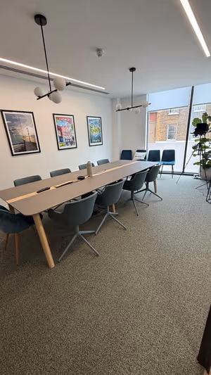 10 Person Shared Office