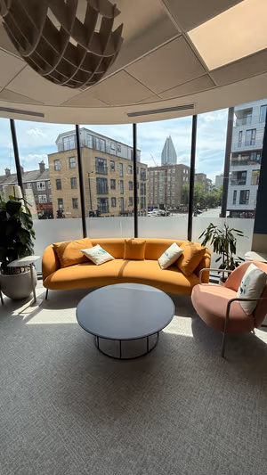36 Person Sublet Office