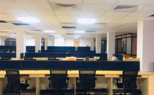 1 Person Coworking Desk