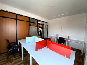 5 Person Private Office