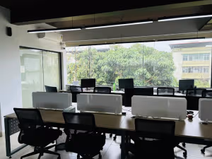 1 Person Private Office