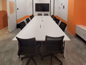 3 Person Private Office