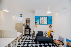 1 Person Coworking Desk