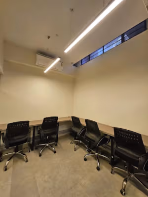 1 Person Coworking Desk