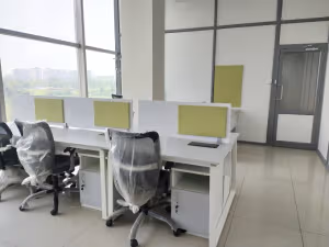 1 Person Coworking Desk