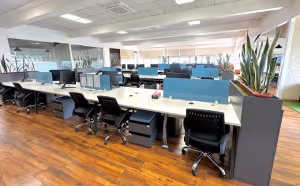 7 Person Coworking Desk