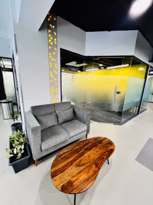 1 Person Coworking Desk