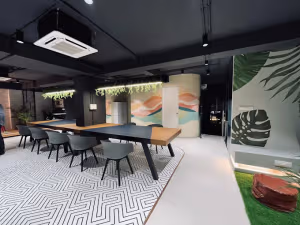 1 Person Coworking Desk