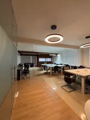 12 Person Coworking Desk