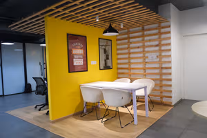 4 Person Coworking Desk