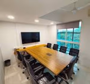 10 Person Private Office