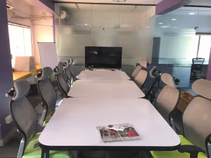 4 Person Coworking Desk