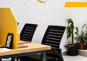 9 Person Coworking Desk