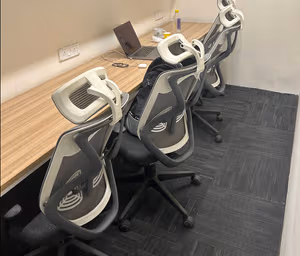 1 Person Coworking Desk