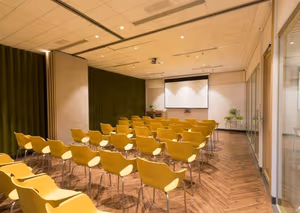 72 Person Private Office