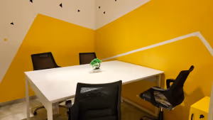 4 Person Coworking Desk