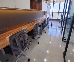 3 Person Coworking Desk