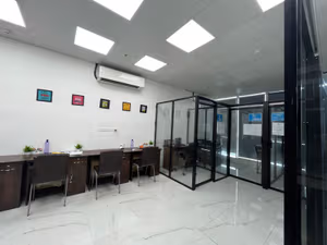 5 Person Coworking Desk