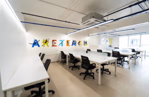 1 Person Coworking Desk