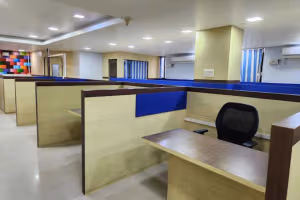 4 Person Coworking Desk