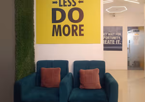 4 Person Coworking Desk