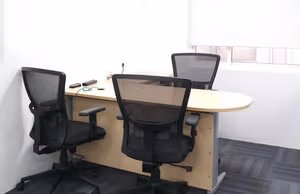 1 Person Coworking Desk