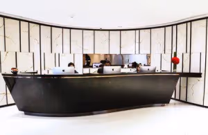 7 Person Coworking Desk