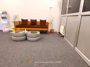 5 Person Coworking Desk