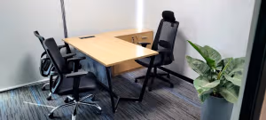 4 Person Coworking Desk