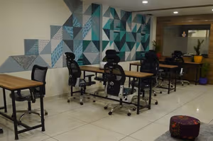 5 Person Coworking Desk