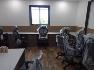 1 Person Coworking Desk