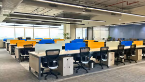 90 Person Private Office