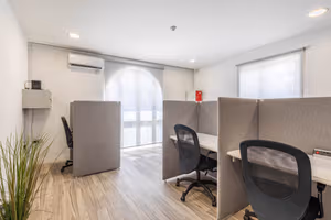 1 Person Coworking Desk