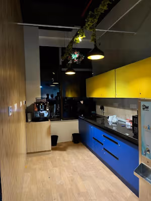 1 Person Coworking Desk