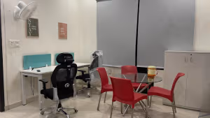 8 Person Coworking Desk