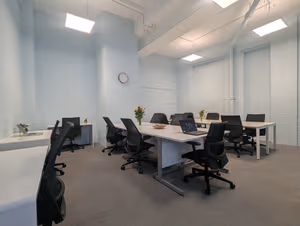 3 Person Coworking Desk