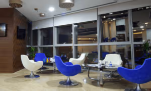 5 Person Coworking Desk