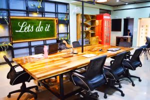 4 Person Coworking Desk