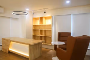 150 Person Private Office