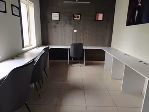 1 Person Private Office