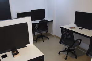 5 Person Private Office