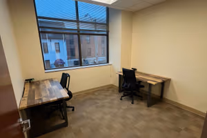 1 Person Private Office