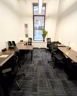 1 Person Private Office