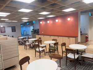 1 Person Coworking Desk