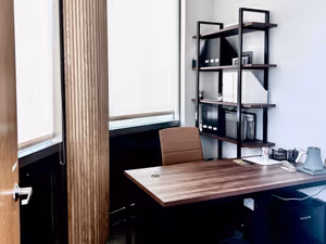 15 Person Shared Office