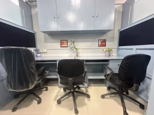 1 Person Coworking Desk